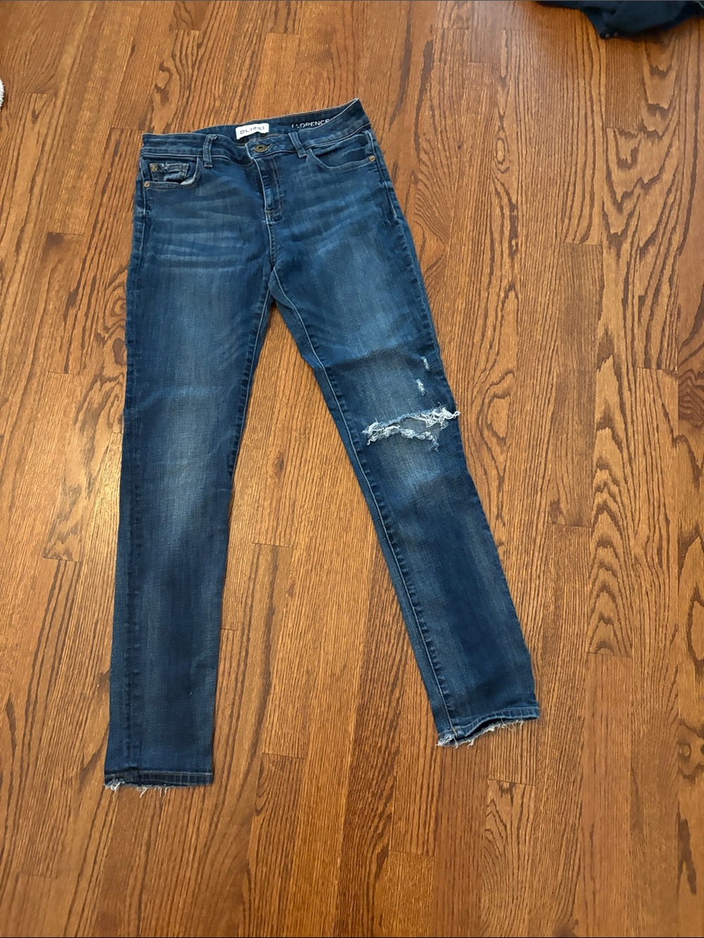 DL1961 Vintage Blue Distressed Skinny Jeans